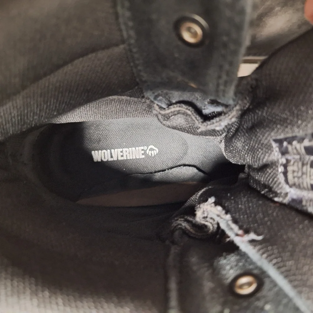 Wolverine work boots men's size 13M in great condition with some small flaws